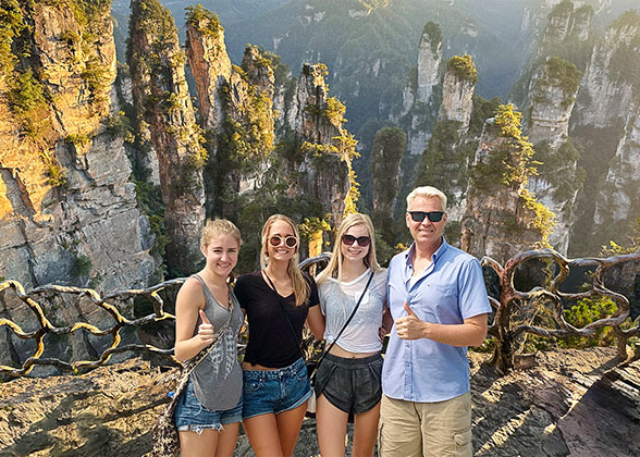 Avatar Mountains, Zhangjiajie