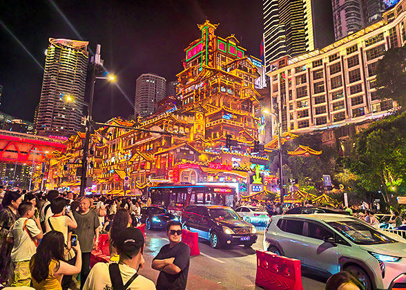 Hongya Cave, Chongqing