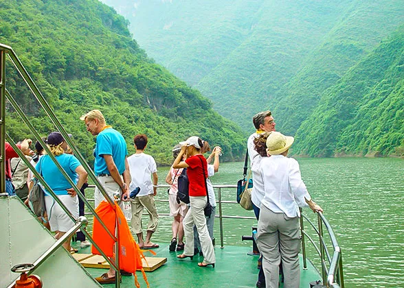 Yangtze Cruise Ship