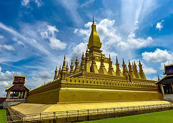 Wat Phra That Luang, Vientiane